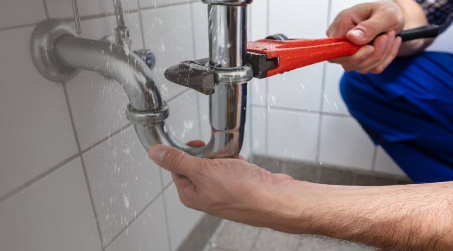 Professional water heater repair in Cuney, TX